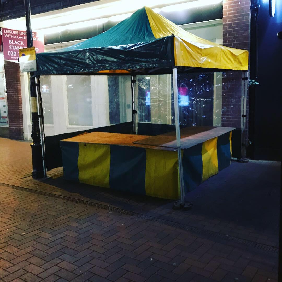 BescotPromotion's tweet photo. #stallhire #markets #events #gazebos https://t.co/pj4aUSMNIp