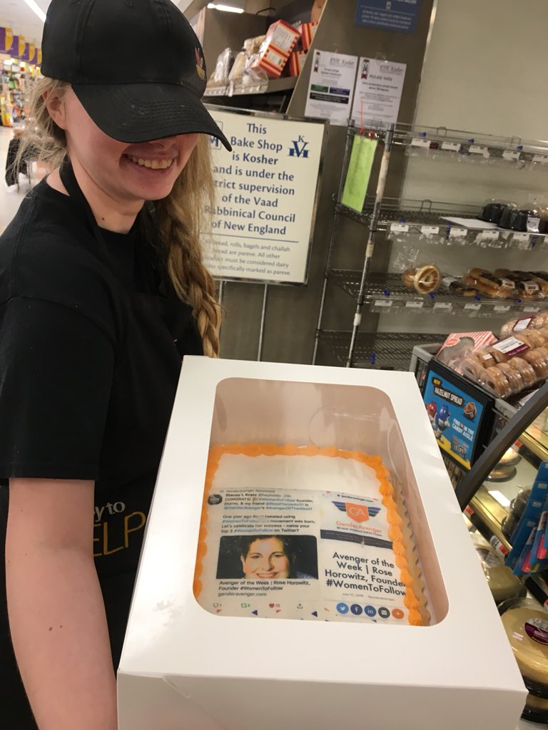auntytem's tweet photo. @RoseHorowitz31 @heykiddo @SpinItSocial @sree @WestportNow @GenderAvenger @glantzings @jkhoey @neilparekh The team @StopandShop was excited to make this #creative #specialorder @GenderAvenger #marble #photocake #JulyRocks https://t.co/oI6tTVDZdQ