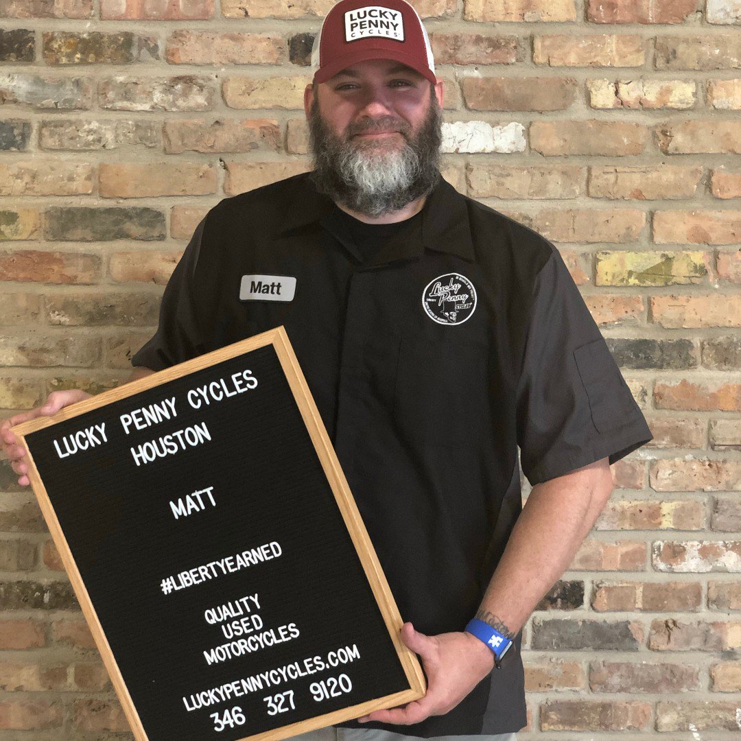 HoustonLpcn's tweet photo. Team Memeber of the D.  Today's is our General Manager Matt.  Matt has been in the motorcycle industry since 2013 and has held about every position on the sales side.  He is an avid University of Kentucky Fan and rides a 2018 Harley-Davidson RoadGlide. 
#LibertyEarned https://t.co/PRhzRT21Eo