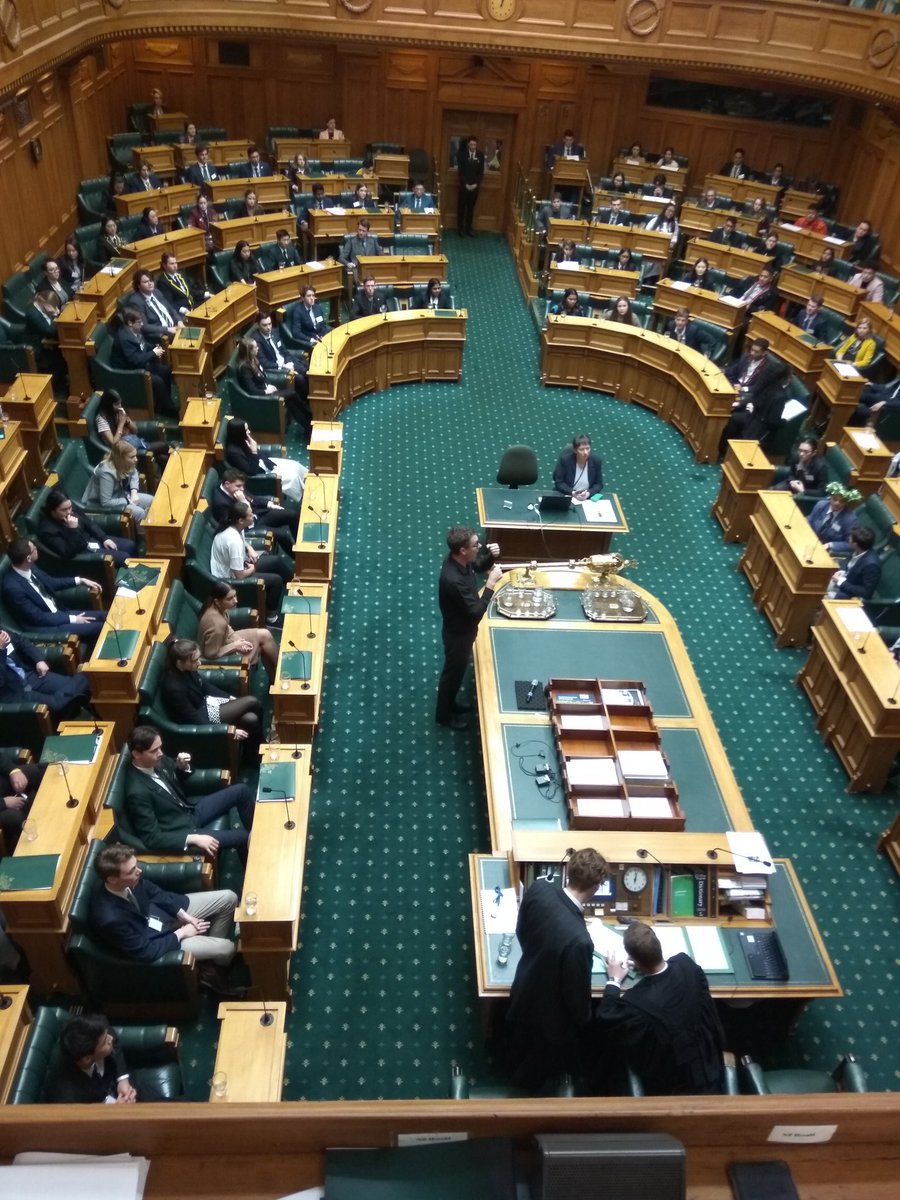 Youth MPs receiving instructions on how the personal vote on the mock Sustainable Energy bill will take place! Which way will it go? #NZYouthParliament <a href="/NZParliament/">NZ Parliament</a> <a href="/PeeniHenare/">Hon. Peeni Henare MP</a>