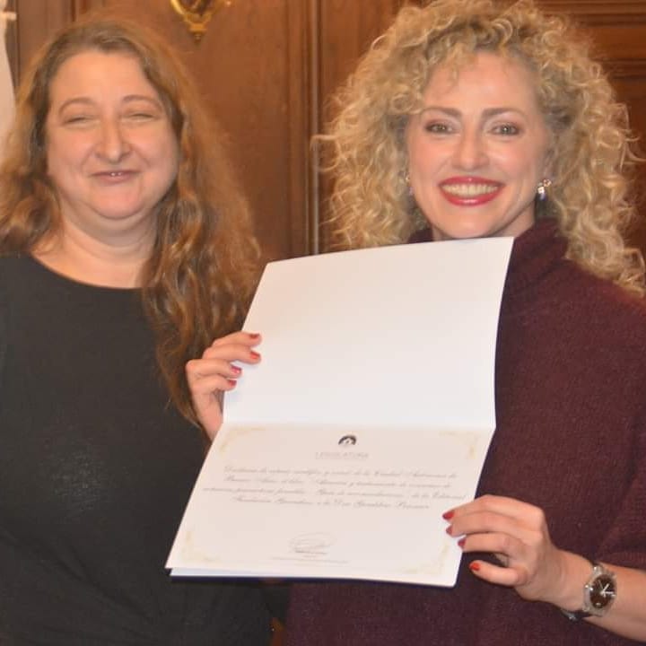 Gracias a la Dra. Mónica Napoli y a la Diputada Ana María Muiños y a todas mis colegas con quienes hicimos posible esta Guía de Sustancias Psicoactivas Fumables posible! Gracias x el reconocimiento!