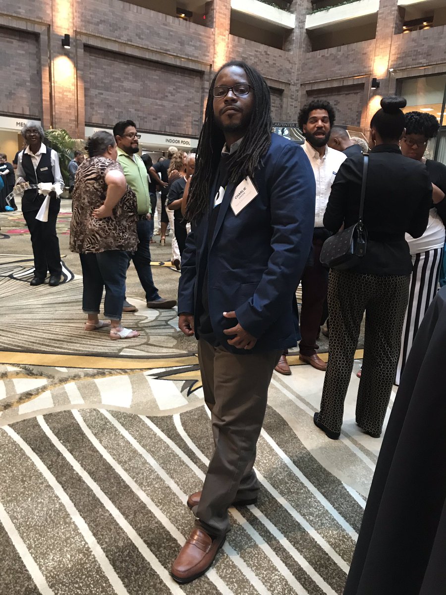 That moment when you just feel #inspired #motivated #fresh #butmynametagcrooked #MDPLife2019 <a href="/CJLaBoard/">Carolina Texan</a> @cj5951Cat <a href="/hell0prissy/">Li Shan</a>