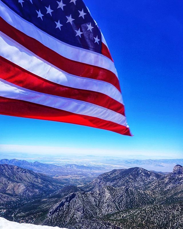 PetBeaconLA's tweet photo. The peack of mt Charleston .
With these Patriots 
@hirekvegas and @gregniczu .
.
.
.
.
.
.
.
.
.
..
.
.
.
.
#biketravel  #biketrail  #justbikeit  #adventurebybike #travelbybike
#bike #cycling #adventure #exploremore #bicycle #traveladdict #biking #cyclinglife #cyclist #cycli… https://t.co/I3G3NQ45m5