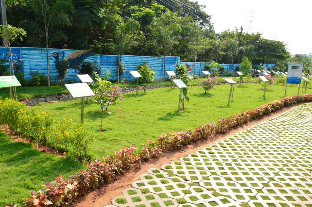 KTRBRS's tweet photo. More pics from the Rainwater Harvesting Theme Park run by @HMWSSBOnline Its the second park of its kind in India that has been inaugurated in October 2018

Do visit &amp; spread the word by retweeting 

https://t.co/kjc8nfump9 https://t.co/NrNcjYoDCu