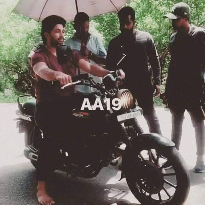 AAFA_Warangal's tweet photo. #AA19 Shooting Pic ♥️ 
#StylishStar #AlluArjun 

#AAYW https://t.co/2ldSdxZU6r