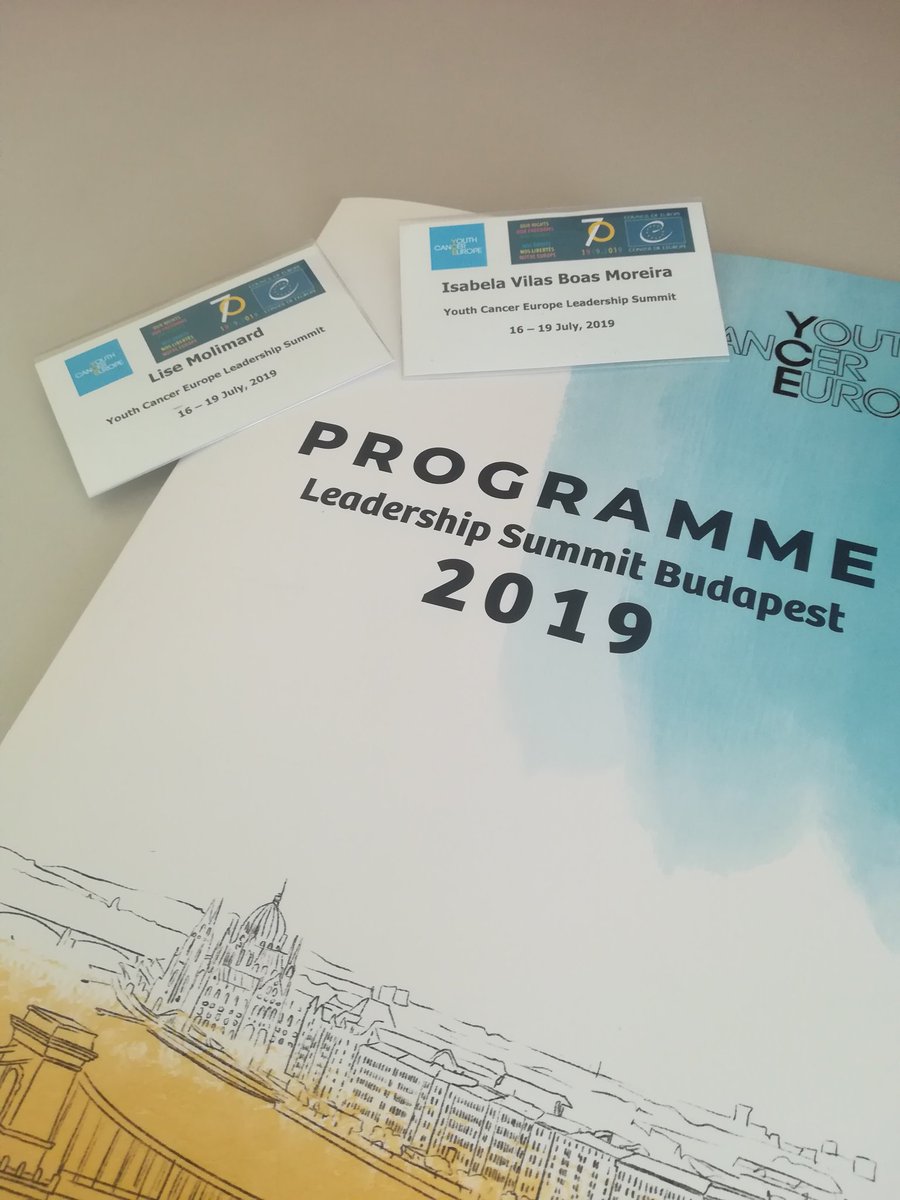 On est à #Budapest pour le <a href="/CancerEurope/">Youth Cancer Europe</a> qui réunit les jeunes "survivors" de l'Europe entière pour réfléchir ensemble à la prise en charge des AJA ! Follow us during those 2 days of meetings! #AYA <a href="/lise_molimard/">Lise Molimard</a>