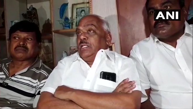 View image on Twitter