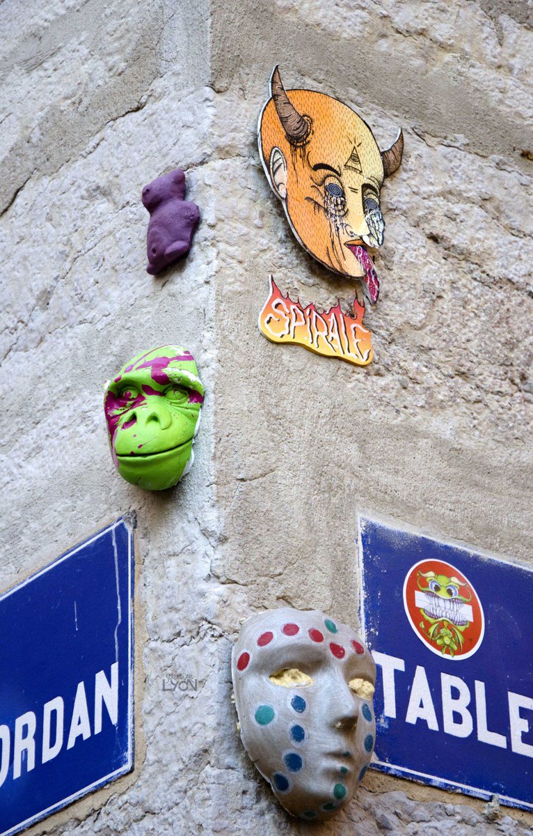 streetartLyon's tweet photo. rue des tables claudiennes, Lyon 1er #zorm Spirale ART #rangdhonneur #prolo et Cap phi https://t.co/7N4UVvoGBc https://t.co/vpwcCbQtpo