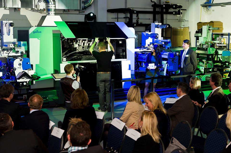 HeidelbergIndia's tweet photo. #Labelexpo Europe 2019 – #Heidelberg/#Gallus focuses on digitization of label production. More detailed information about all highlights can be found online https://t.co/B5RgPTPcEc
#Print #PrintingPackaging #Packaging #PackagingPress #LabelPrinting #DigitalPrinting https://t.co/8d7kiOsSi5