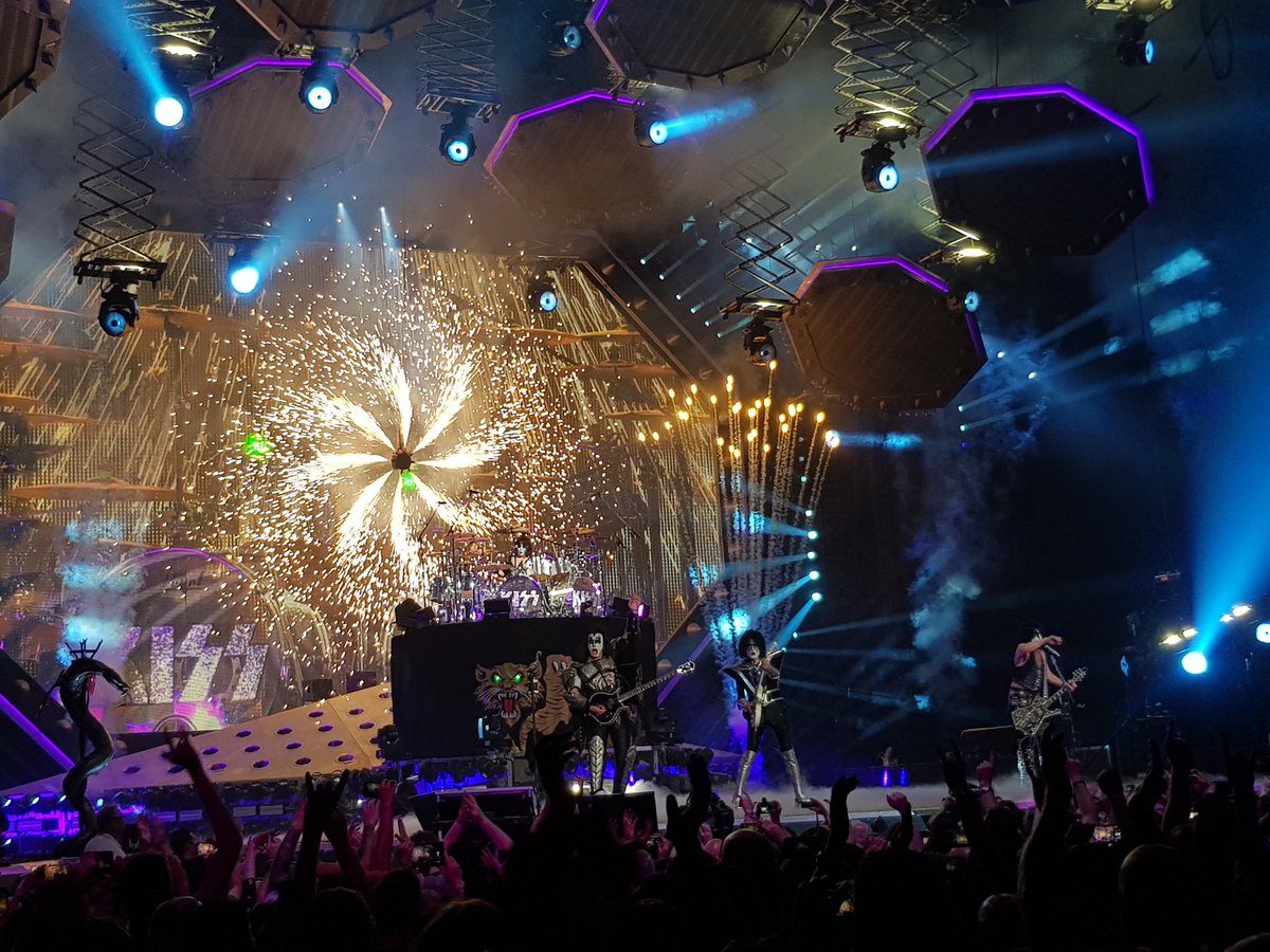 Kiss - last ever European show in Glasgow last night. #kiss #genesimmons #paulstanley #Glasgow