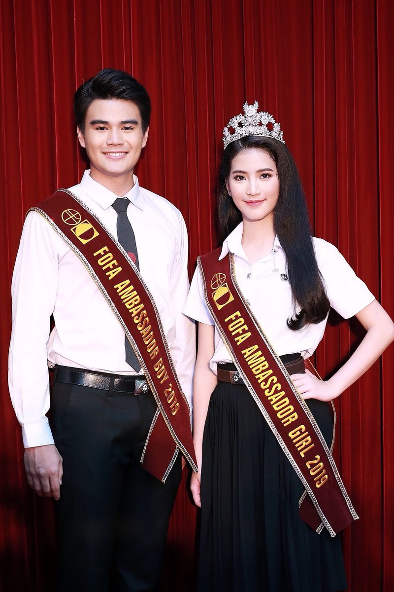 FofaHouse's tweet photo. ทูตประชาสัมพ���นธ์ คณะศิลปกรรมศาสตร์ ประจำปี 2562 ฝ่ายเดือน นายธงทศ ทองดี (ต้นไทร) ฝ่ายดาว น.ส.เวณิตา ลอยวัฒนกุล (เรย์) ตัวแทนในการประกวดทูตประชาสัมพันธ์มหาวิทยาลัยศรีนครินทรวิโรฒ ในเดือนสิงหาคมนี้ #teamfofa2019 #ทีมมศว #swucuteboy #swucutegirl https://t.co/GlyIzFqGyr