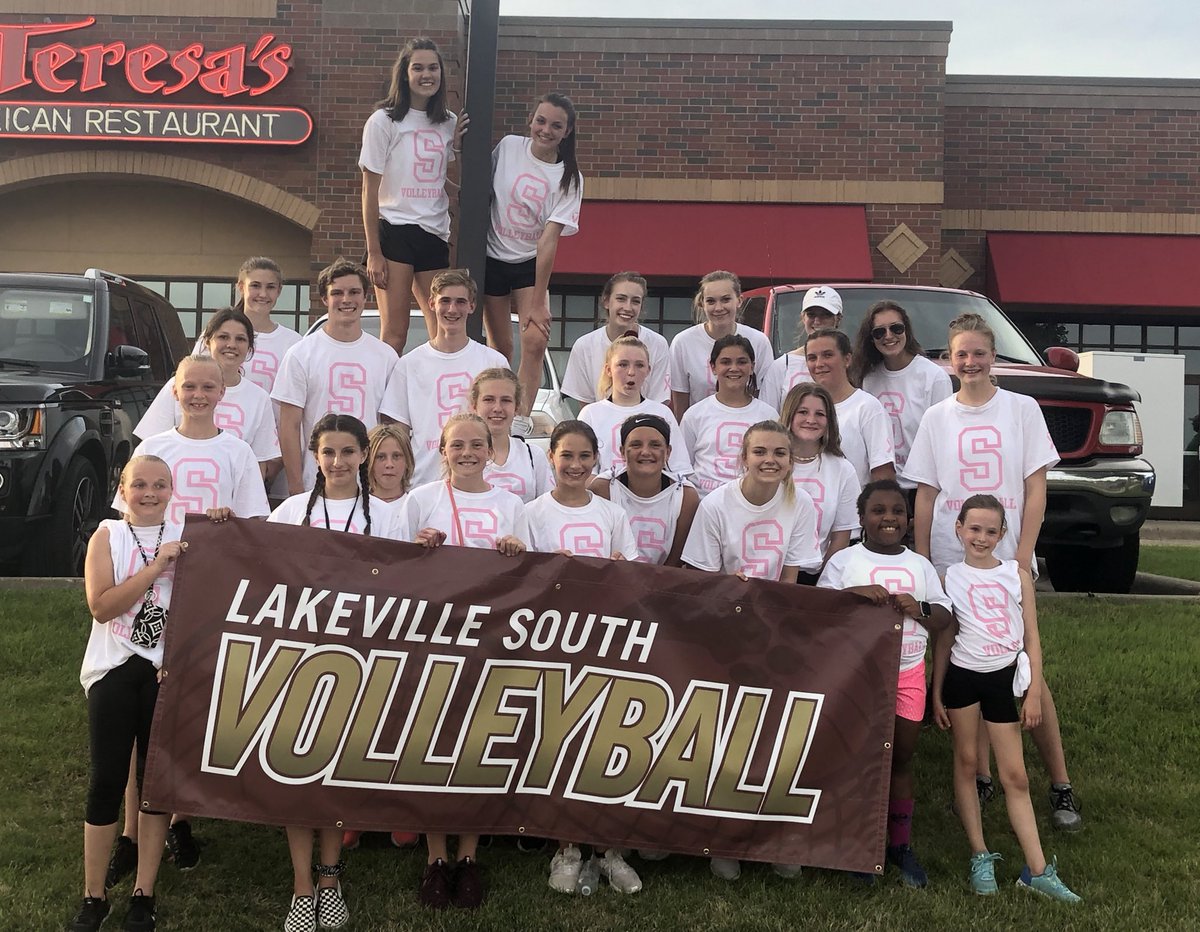 LSHS_VB's tweet photo. Pan-O-Prog Parade 2019! https://t.co/phLz8DdVl0