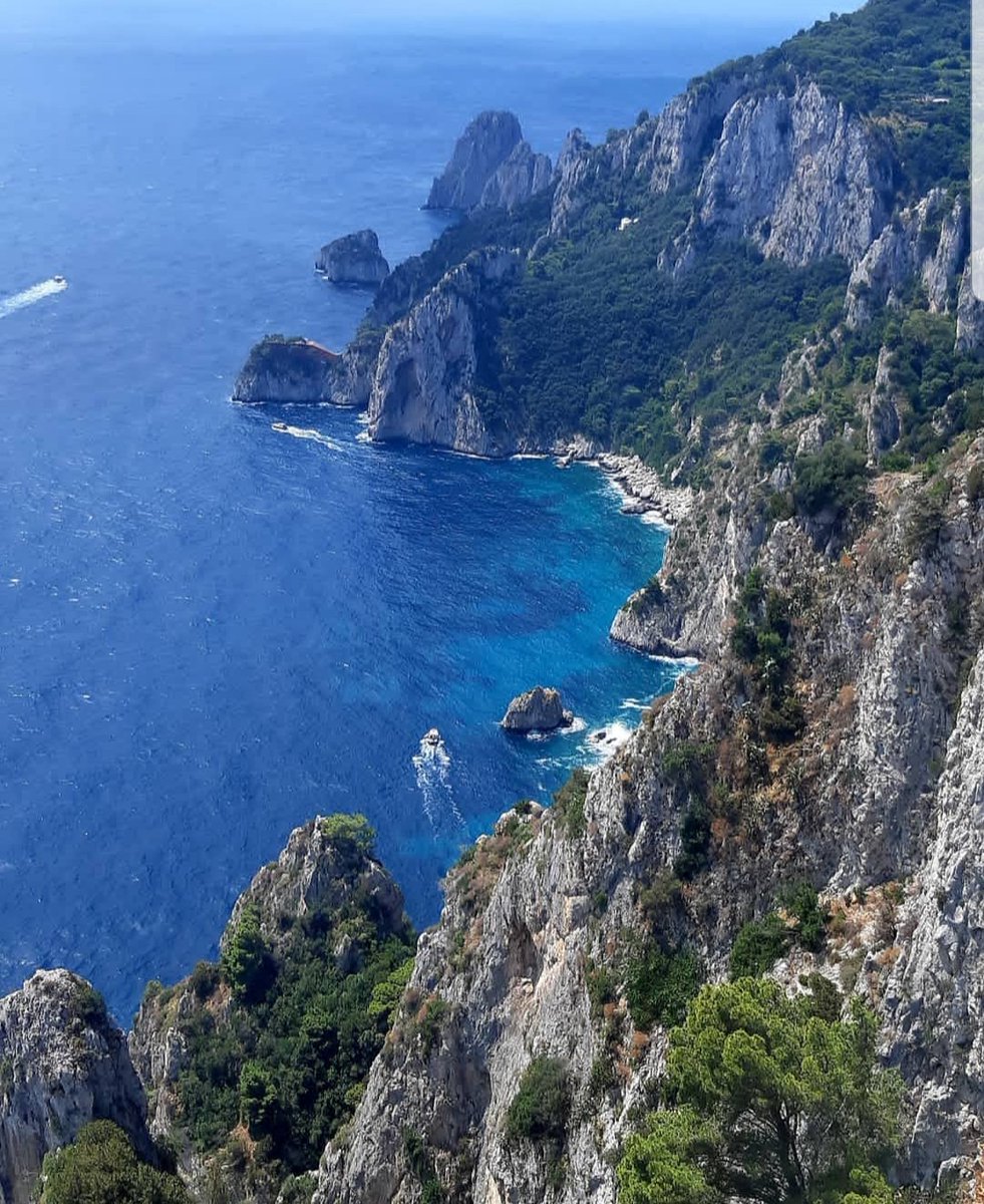 EmmanuelBooten's tweet image. Le magnifique #Capri #Naples #Italie