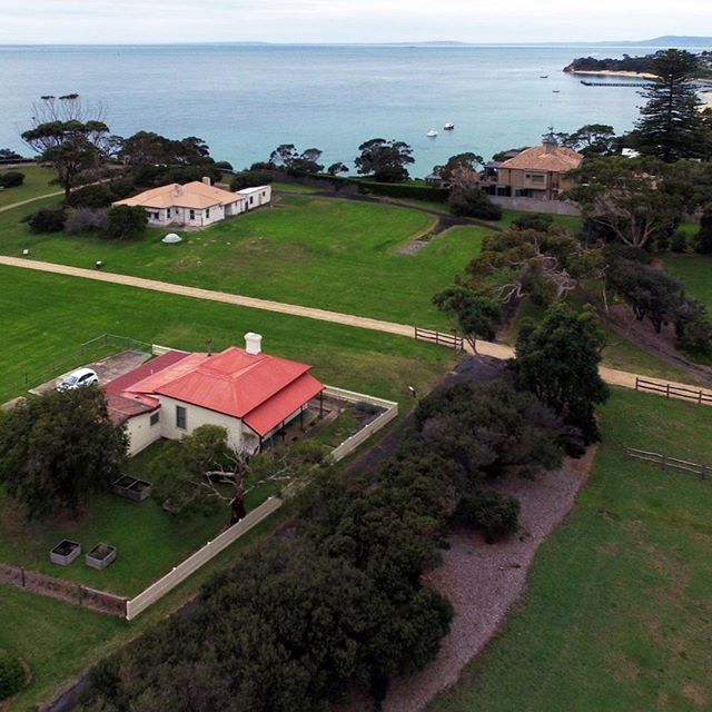 CALL OUT FOR CREATIVES! POLICE POINT ARTIST IN RESIDENCE (AiR)⁠
⁠
Emerging and established artists, writers, musicians and creatives are invited to apply for a supported or fee-paying  Police Point Artist in Residency (2–6 weeks duration). The AiR is… ift.tt/30Bf232