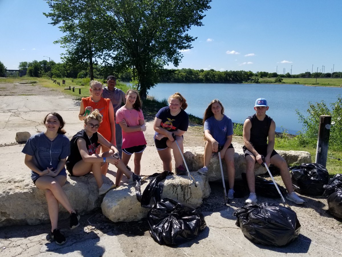 Rebecca Brummond (@brummondrebecca) on Twitter photo Klein FFA members helping cleanup parks in Fort Worth Texas while at state convention. <a href="/KleinISD/">Klein ISD</a> <a href="/Klein_FFA/">Klein FFA</a> <a href="/KleinISD_CTE/">Klein ISD CTE</a> <a href="/JessicaHaddox/">Jessica Haddox</a> #promise2purpose Klein FFA members helping cleanup parks in Fort Worth Texas while at state convention. <a href="/KleinISD/">Klein ISD</a> <a href="/Klein_FFA/">Klein FFA</a> <a href="/KleinISD_CTE/">Klein ISD CTE</a> <a href="/JessicaHaddox/">Jessica Haddox</a> #promise2purpose