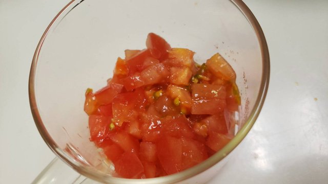 リュウジ 料理のおにいさんバズレシピ 切って注ぐだけ 秒速夏レシピ トマトの冷製だしスープ 食欲のないときやもう一品というときに使えるにくいやつです だしとトマトってこんなに合うのか という驚きを是非体感してほしい レシピはこちら