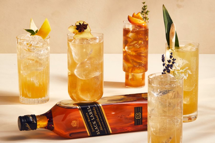 SpiritLiberator's tweet photo. Refreshing @johnniewalker_ #cocktails  are perfect for a hot #Summer night! #diageorep #JohnnieWalker #highballs #scotchrocks #whisky https://t.co/gHOOnnVhyZ