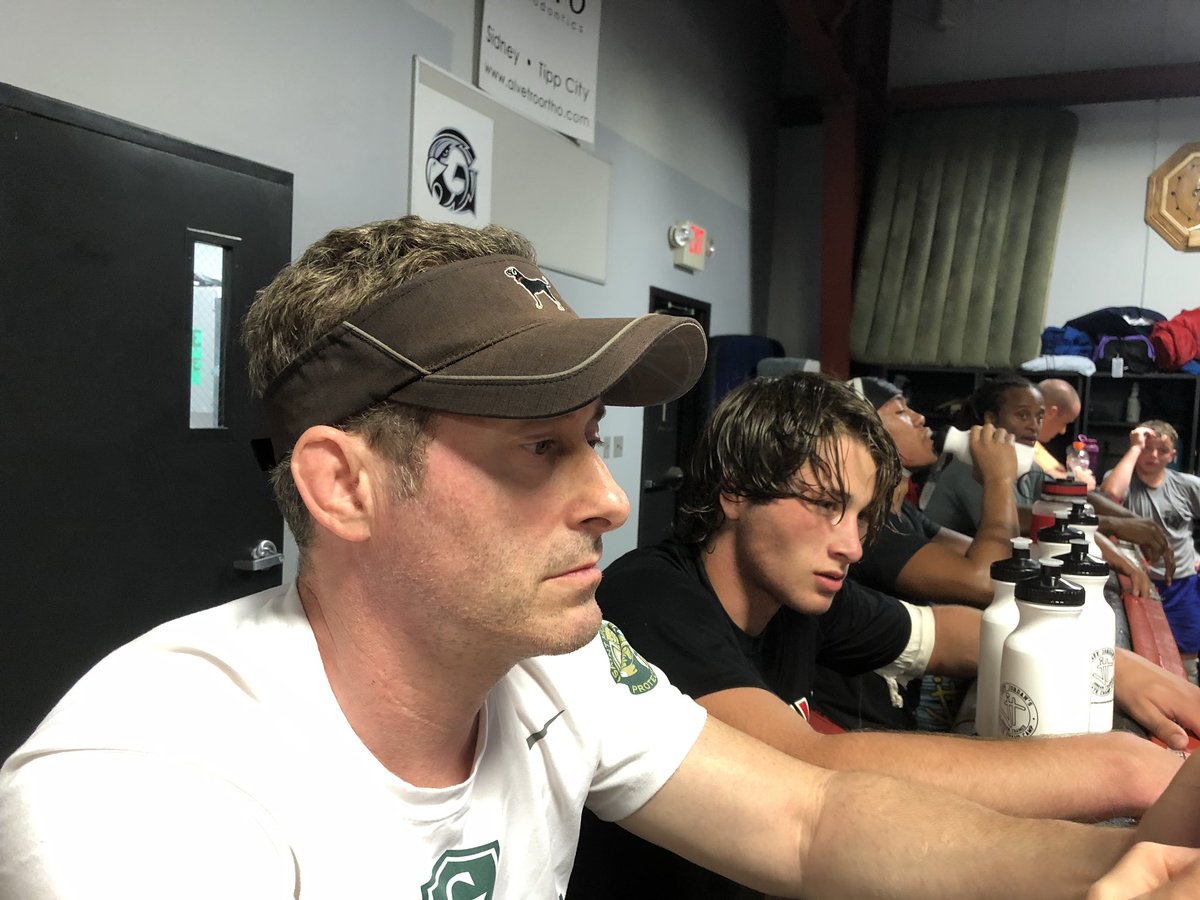 wrestlingcghsnc's tweet photo. Day 3: β
#GibbonsWrestling is halfway done with @jeffjordanscc!
Knocked out 3 more sessions today.
More great technique and live sessions led by @rambo_jordan and @mongoose_mic
Only one and a half more days left!
#TitleChasing #JordanTrained #StateChampCamp https://t.co/RMEPPDGpNg