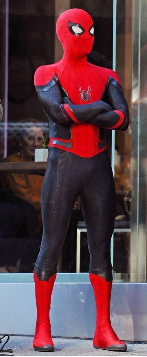 Tom Holland bulge.