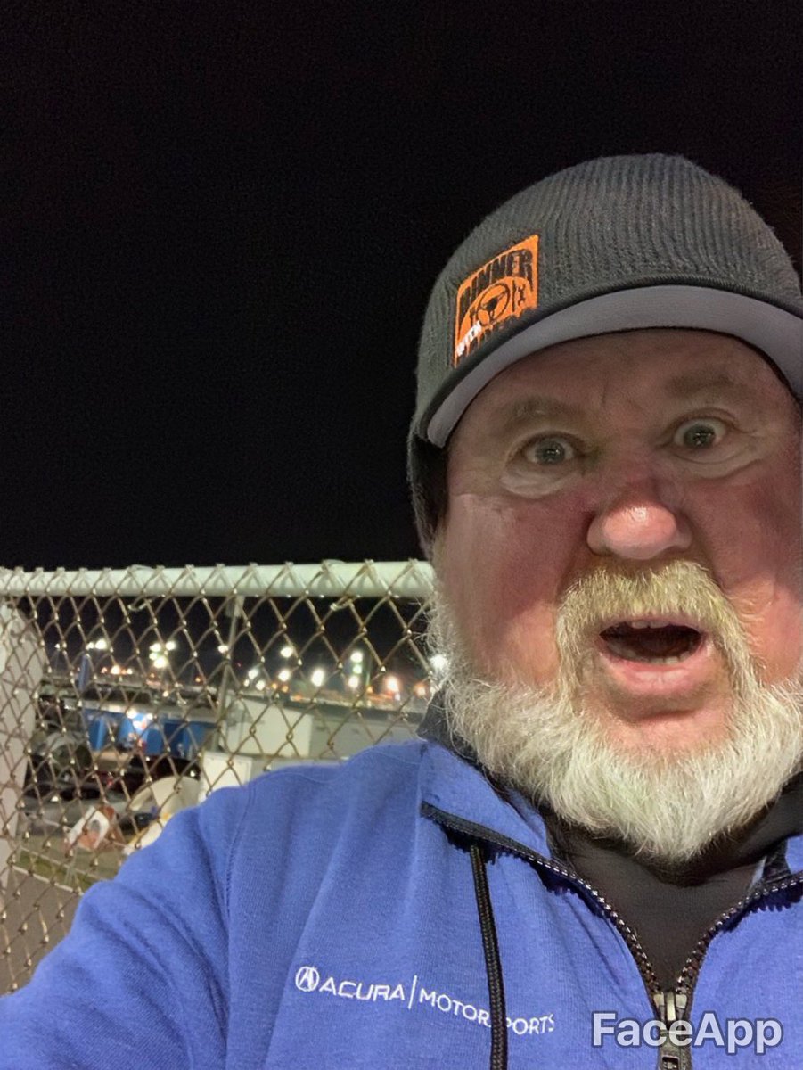 1_an_only_Watty's tweet photo. Even old me rocks the heck outta @StyledAesthetic gear! #dearlord #ilooklikemydad https://t.co/3kDpTvve4j