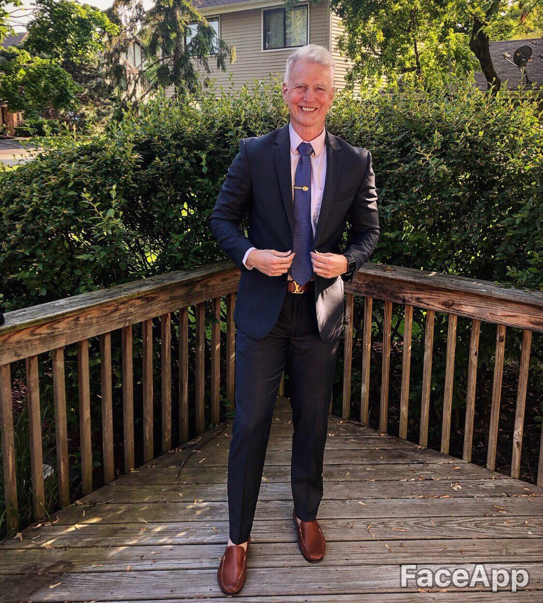 michaelognar's tweet image. I’m legit sugar daddy . Daddy is waiting for 30 babe to spoil with money,  I do not want sex or nude pic . $50,000 USD is available for the first 10babies who like /follow, retweet and DM ASAP Get $5,000