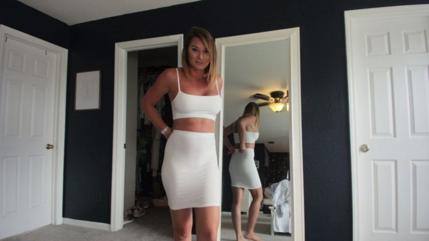 Mature shared dirty talk babe