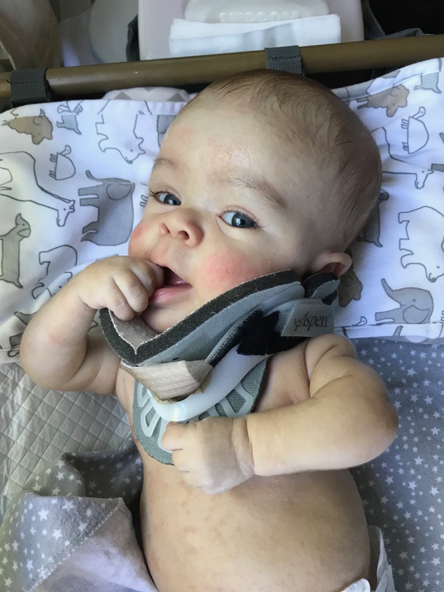 jtot415's tweet photo. Lil man is just eating a knuckle sandwich 🤗
#malish https://t.co/uWkOX9jAry