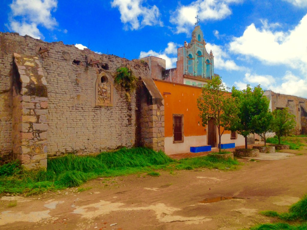 Guachichiles1's tweet photo. San Nicolas del Granado, a orillas del Camino Real. Ocampo, Gto https://t.co/aFi9TOz3yM