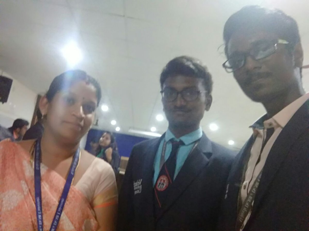 veltechofficial's tweet image. #SelfiewithGuru campaign at #Vel_Tech
J.NagaVenkataSai #CSEdept, I am very thankful to mam for all the help she has done for me. I am glad I got you as my faculty from #Vel_Tech.