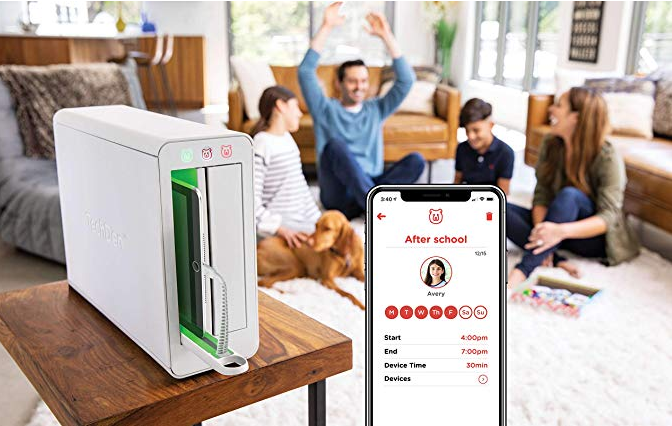 HalfBakedMediaX's tweet photo. #ad Don't miss out on your chance to save $50 on #TechDen on #PrimeDay! Manage screen time, store and charge your devices! You can schedule to remotely lock and unlock the doors to help manage screen time! Itโs awesome! https://t.co/5fJ7uPXjdZ https://t.co/WGf9XEQcZS