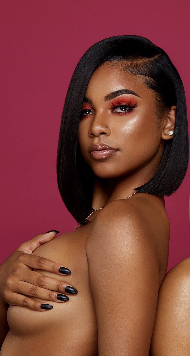 kira_melita's tweet photo. My name is Kira Melita, &amp; I’m seeking modeling opportunities.. I’ve done music videos, fit, hair, runway, and print modeling. Bay Area based, but I can be anywhere I need to be. RETWEET AND SPREAD THE WORD. It could change my life for the better. ✨🙏🏾💖 https://t.co/TahEtZXUAj