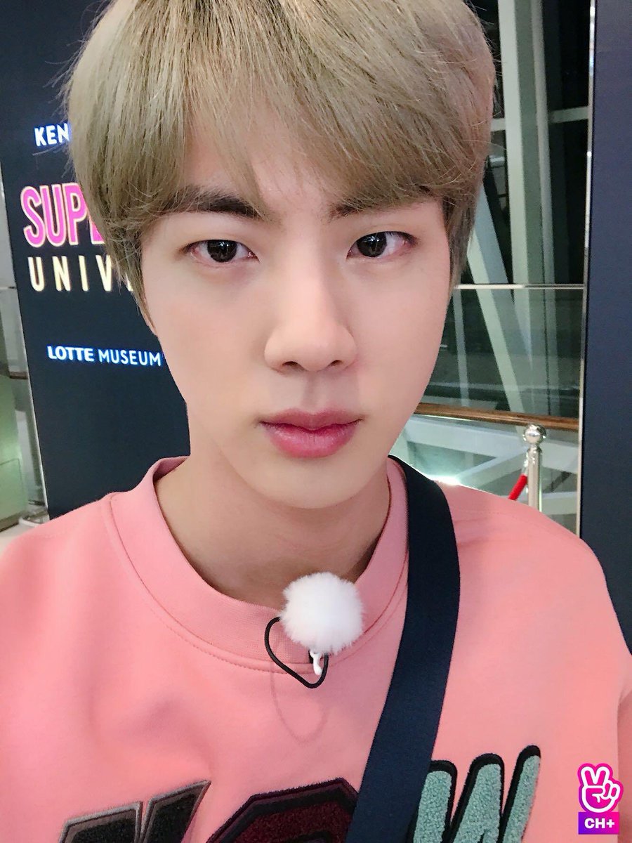 bangtanpIus's tweet photo. [BTS V OFFICIAL]
-
RUN BTS! 2019 - Epi.80
Behind the scene 3/3
-
[1/2] https://t.co/Ek8vVhDvf1