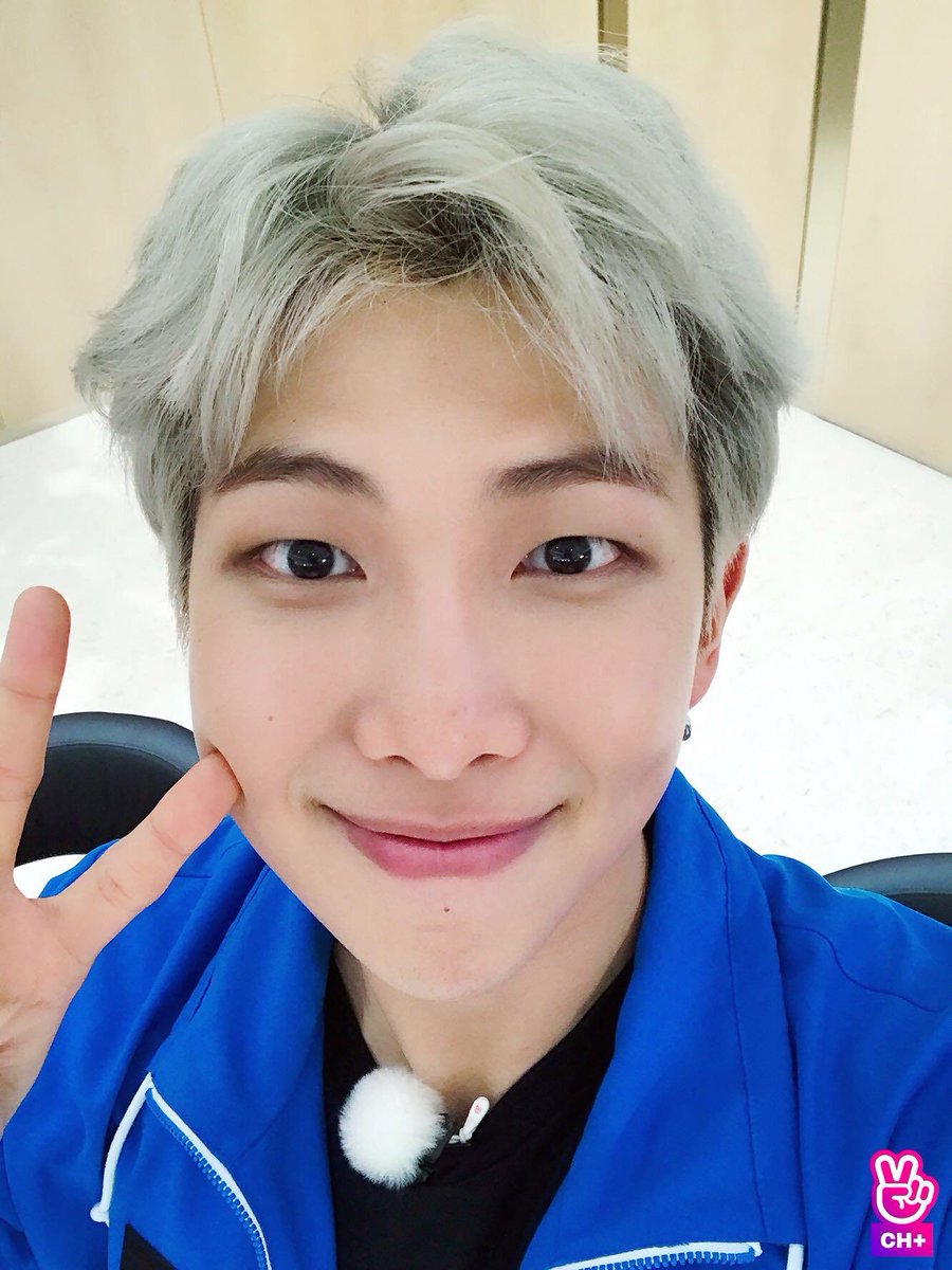 bangtanpIus's tweet photo. [BTS V OFFICIAL]
-
RUN BTS! 2019 - Epi.80
Behind the scene 3/3
-
[1/2] https://t.co/Ek8vVhDvf1