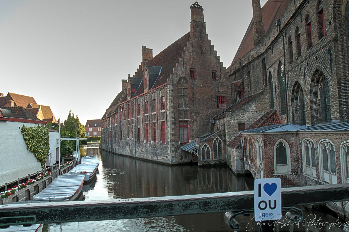 c2seven's tweet photo. DAY23 
#OUStudentsOnTour  
@OUstudents
@OpenUniversity
#OU50   
#Bruges https://t.co/Gvw9ISsiH1