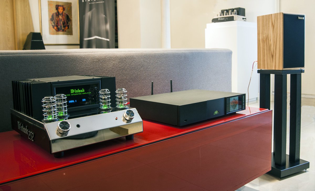 KJ West One (@kjwestonelondon) on Twitter photo A simple but incredibly musical system! <a href="/NaimAudio/">Naim Audio</a> NDX 2 streamer, <a href="/mcintoshlabs/">McIntosh Laboratory</a> MA252 hybrid integrated amplifier and <a href="/HarbethHQ/">Harbeth Audio Ltd</a> P3 ESR 40th Anniversary speakers on <a href="/HiFiRacksLtd/">Hi Fi Racks Ltd</a> stands. A simple but incredibly musical system! <a href="/NaimAudio/">Naim Audio</a> NDX 2 streamer, <a href="/mcintoshlabs/">McIntosh Laboratory</a> MA252 hybrid integrated amplifier and <a href="/HarbethHQ/">Harbeth Audio Ltd</a> P3 ESR 40th Anniversary speakers on <a href="/HiFiRacksLtd/">Hi Fi Racks Ltd</a> stands.