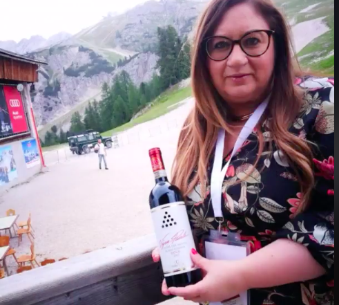 TorreventoWines's tweet photo. #VinoVip Cortina 2019, la XII biennale di @Civiltabere. Due giorni al centro del mondo del vino. Onorati di averne fatto parte!
#torreventowines #cortina #vinovipcortina https://t.co/O4k066tWjV