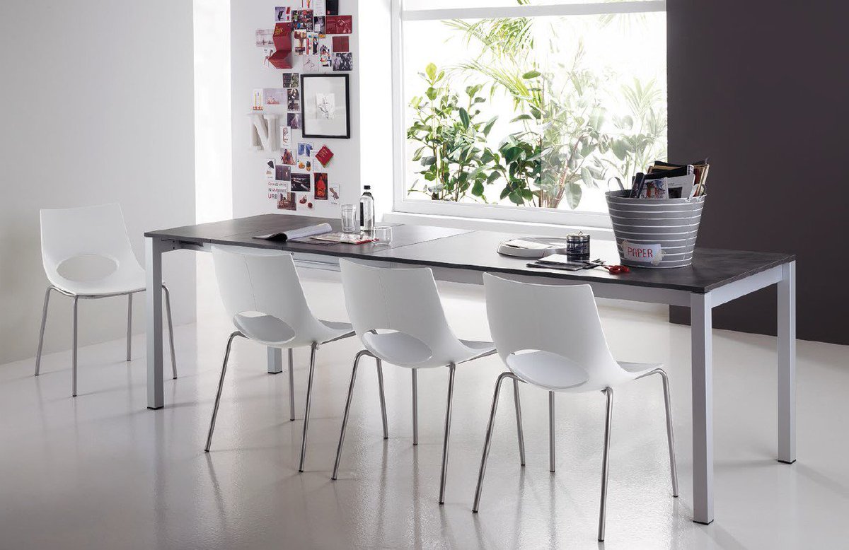 ScavoliniMarb's tweet photo. En #Scavolini tenemos las mesas y sillas ideales para cada estilo de cocina...moderno, clásico, industrial. Todo tipo de acabados, colores, texturas y materiales. 
¿Cuál es tu estilo?
#ScavoliniMarbella #italiankitchen #modern #style #design #tables #chairs #kitchen #complementi https://t.co/xAwKKByWwd