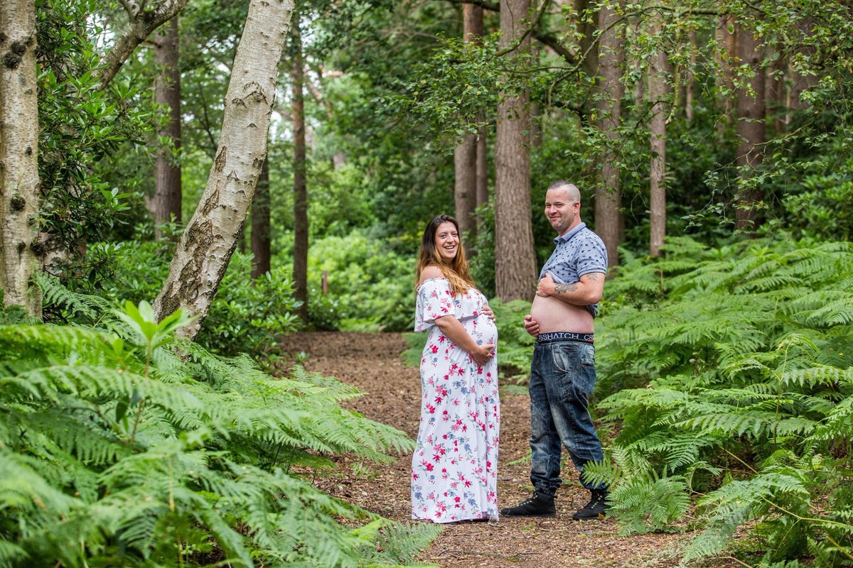 andy_evp's tweet photo. My latest bump shoot with Ashlie &amp; Aaron #babybump #bump #easyviewphotography #canon #woods #married #bumpphotography #pregnant #9months #babyshower #babybunpshoot https://t.co/BqYRWEWZb9