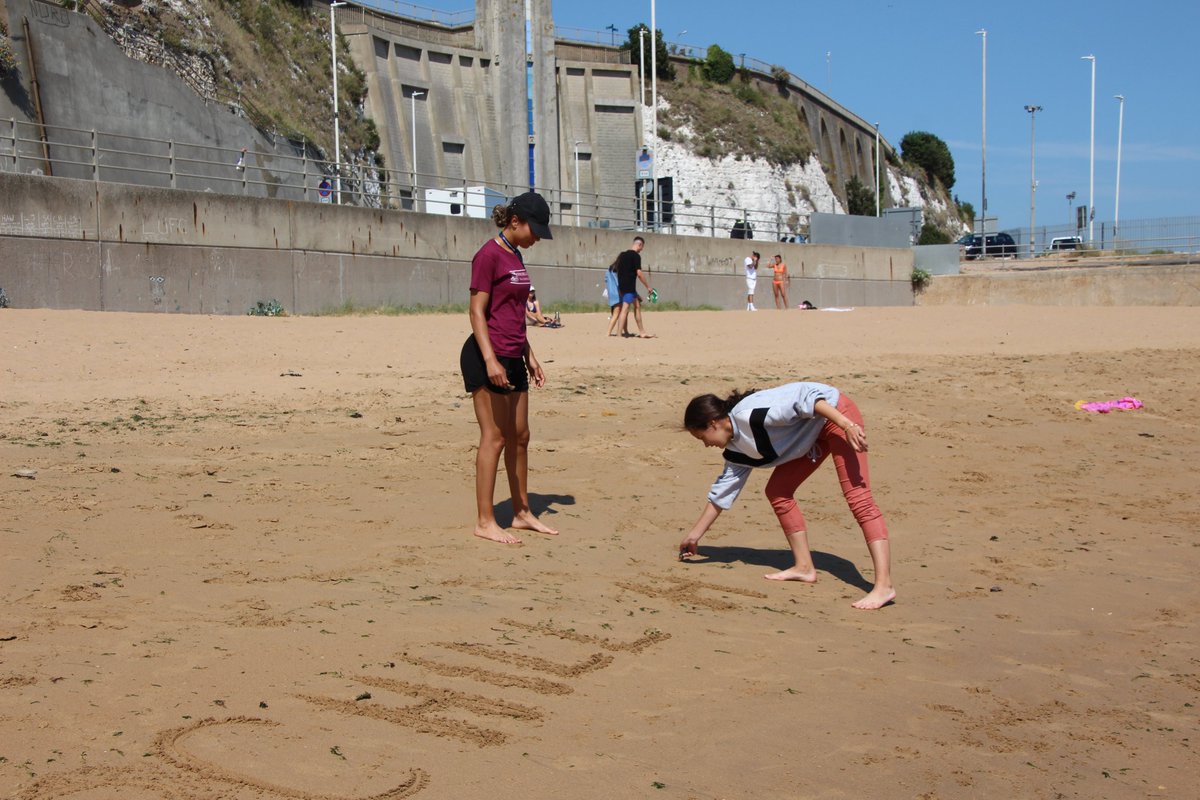 churchill_house's tweet photo. Beach day activity fun at Ramsgate Homestay #churchillhouse #ramsgate2019 #summer2019 #Ramsgate https://t.co/A7Jsge4vOh