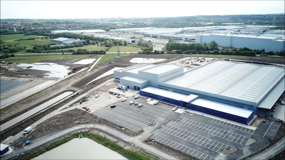 Opening soon: French automotive parts manufacturer SNOP expects to create 150 jobs at its new 194,000 sq ft factory in Sunderland. A supplier to Nissan, the company has invested over £27m in the production facility #UKmfg #GBmfg🇬🇧 
(thanks to <a href="/SilverstoneBC/">Silverstone BC</a>)