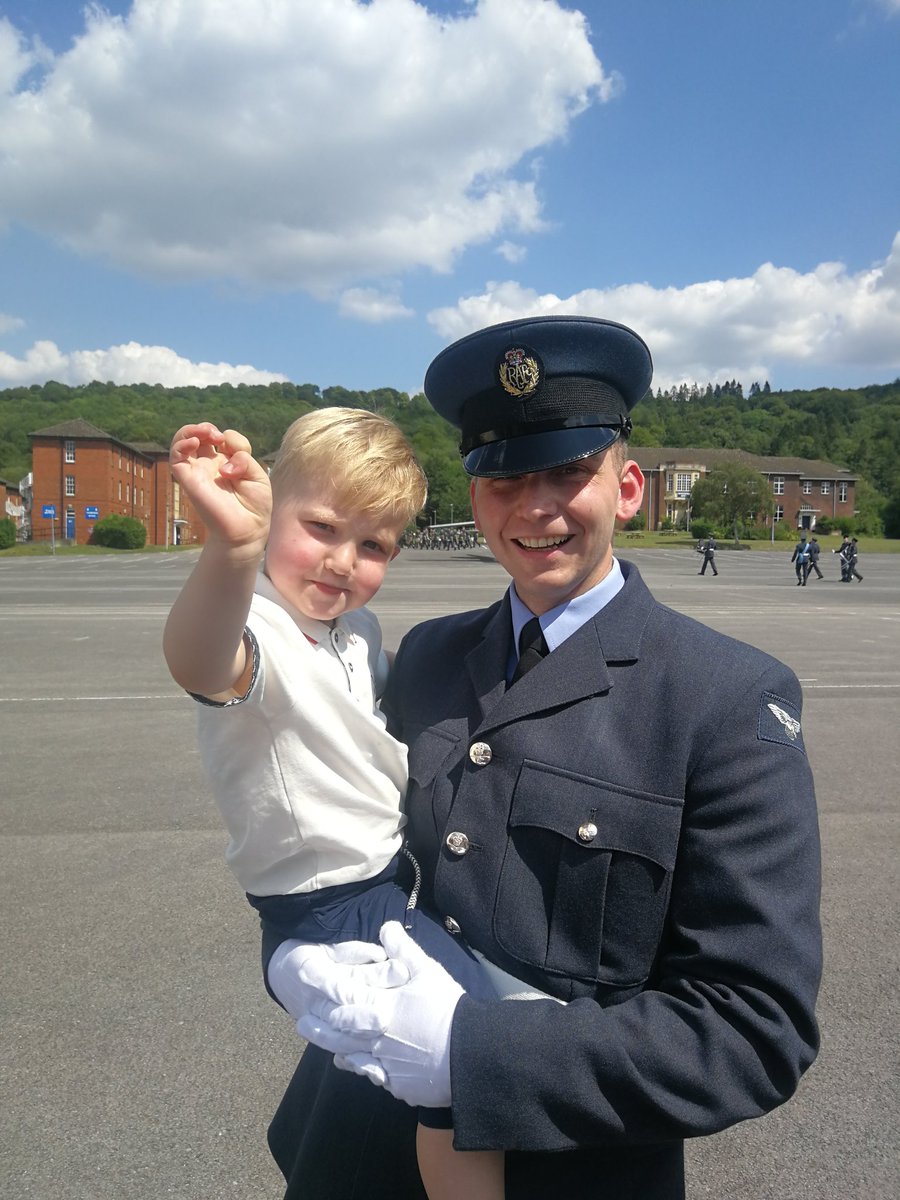 Francesca Thomson tweet media