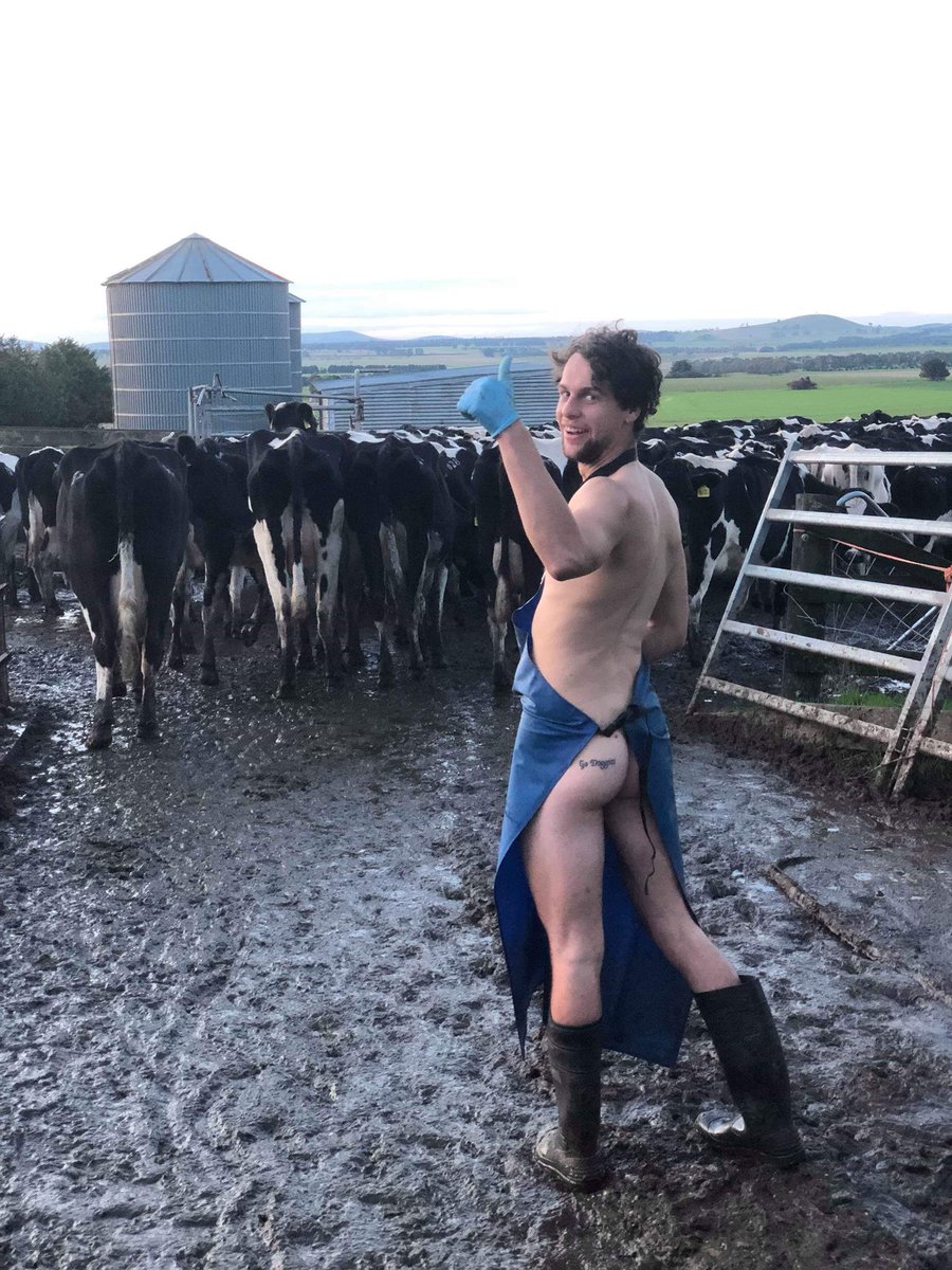 boys-naked-on-the-farm-gif-girl-pleasuring-herself