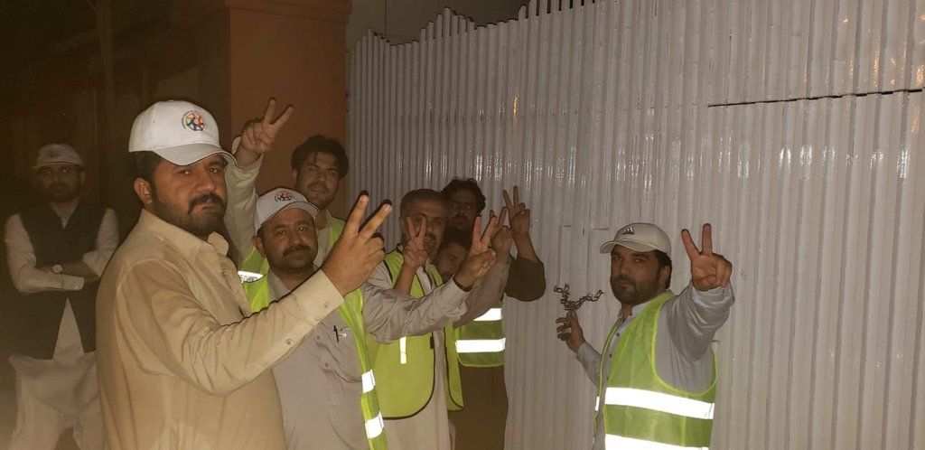 connectimran's tweet photo. #LockDown #AllEngineering #Depdrtments #MidNight #EGAB #Workers #Struggling #Till #Victory #BalochistanEngineersOnRoad https://t.co/ecscS1QCO8