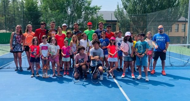 intenis's tweet photo. .@ctmonteabantos consolida su propuesta de campamentos de verano
https://t.co/mKdz8enrvZ https://t.co/XGri1BYFEh