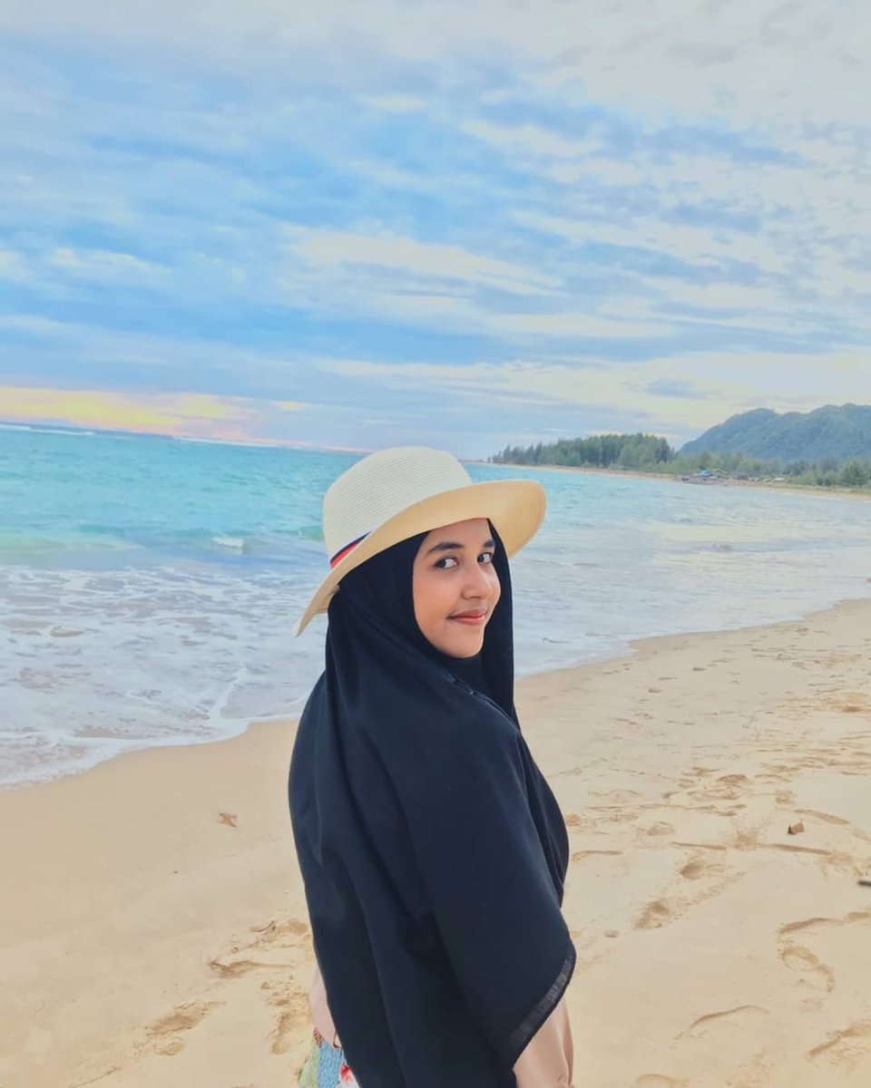 pemiong's tweet image. Tau kok lautnya indah #exploreaceh