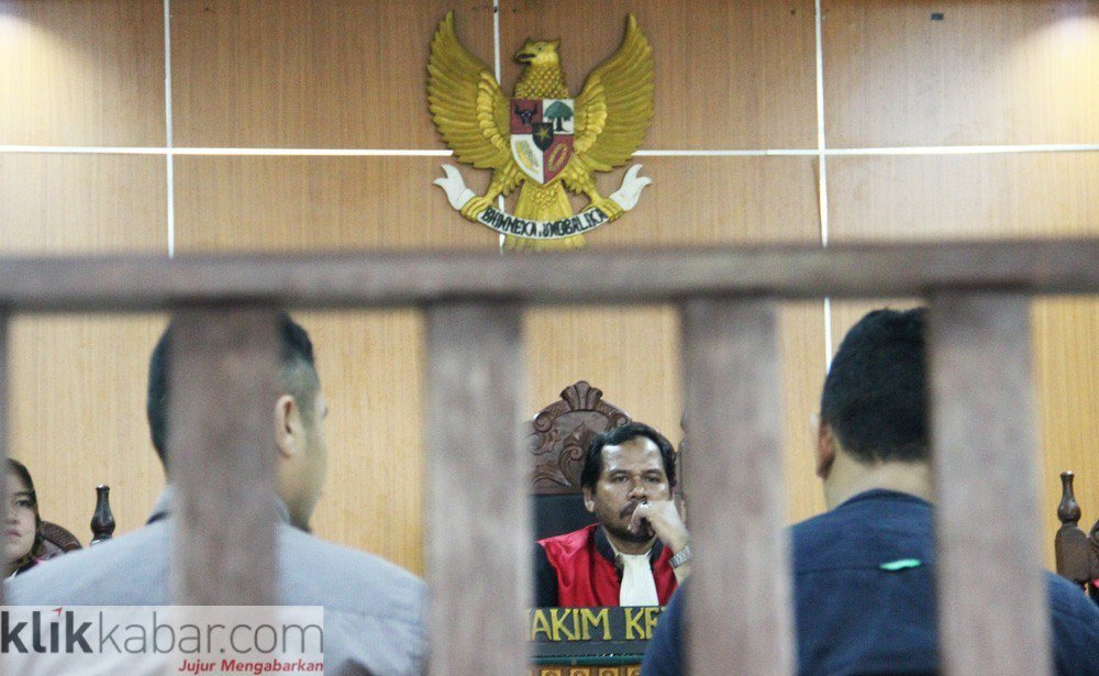 beritaaceh2's tweet photo. JPU Tolak Pledoi Terdakwa Kasus Penggelapan Sabu https://t.co/cTDeAtORDA https://t.co/slly9vC59R