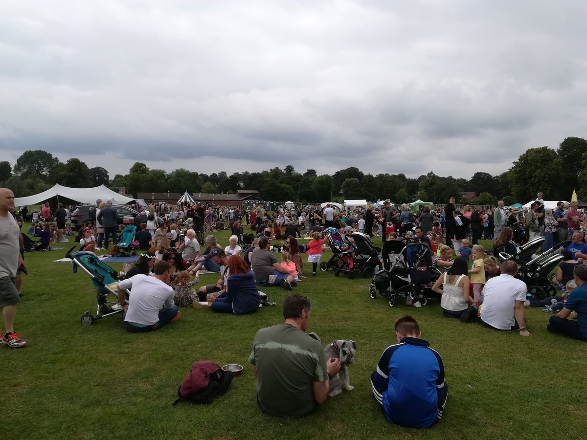 LichfieldFuse's tweet photo. If you came along to Fuse over the weekend then we would love some reviews please - they help with future funding bids. Go to our Facebook page or email on fuse@lichfieldarts.org.uk. Thank you 👍 #Lichfield #freemusicfestival https://t.co/45qYWerPUs
