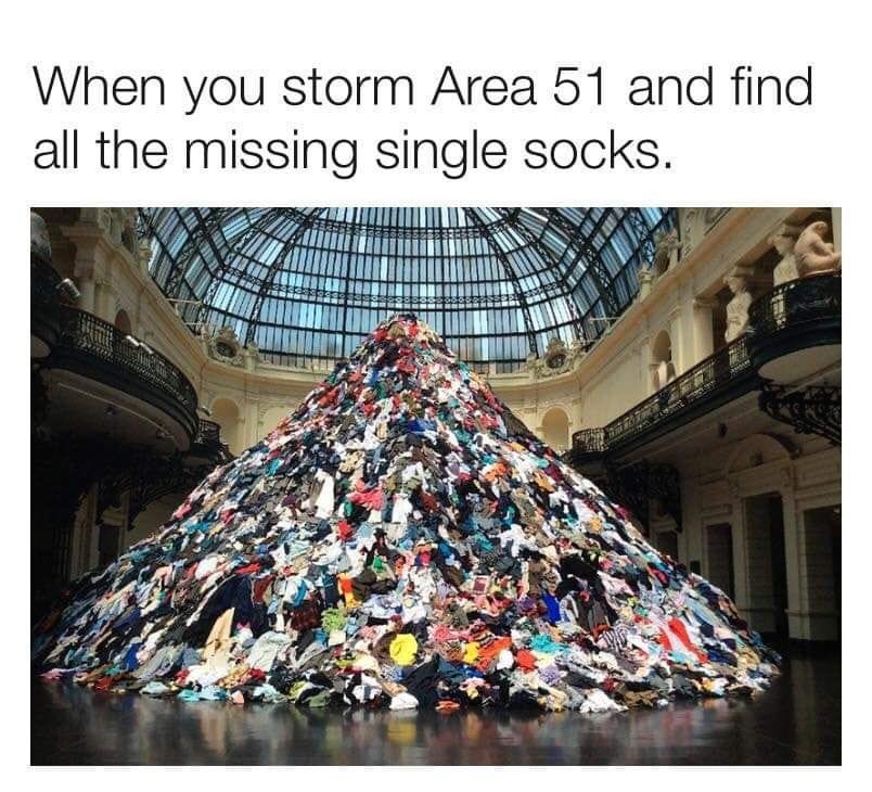 i_amthalie's tweet photo. What really happens at #Area51 #Area51meme https://t.co/OZZnHliSfI