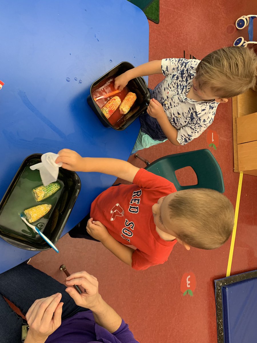 used2bMsMurphy's tweet photo. Summer Preschool ESY is in full swing! So proud of our little learners getting into the routine! #cornpainting #spidermath #finemotor #sensory https://t.co/Tv0Rvj8Fpd