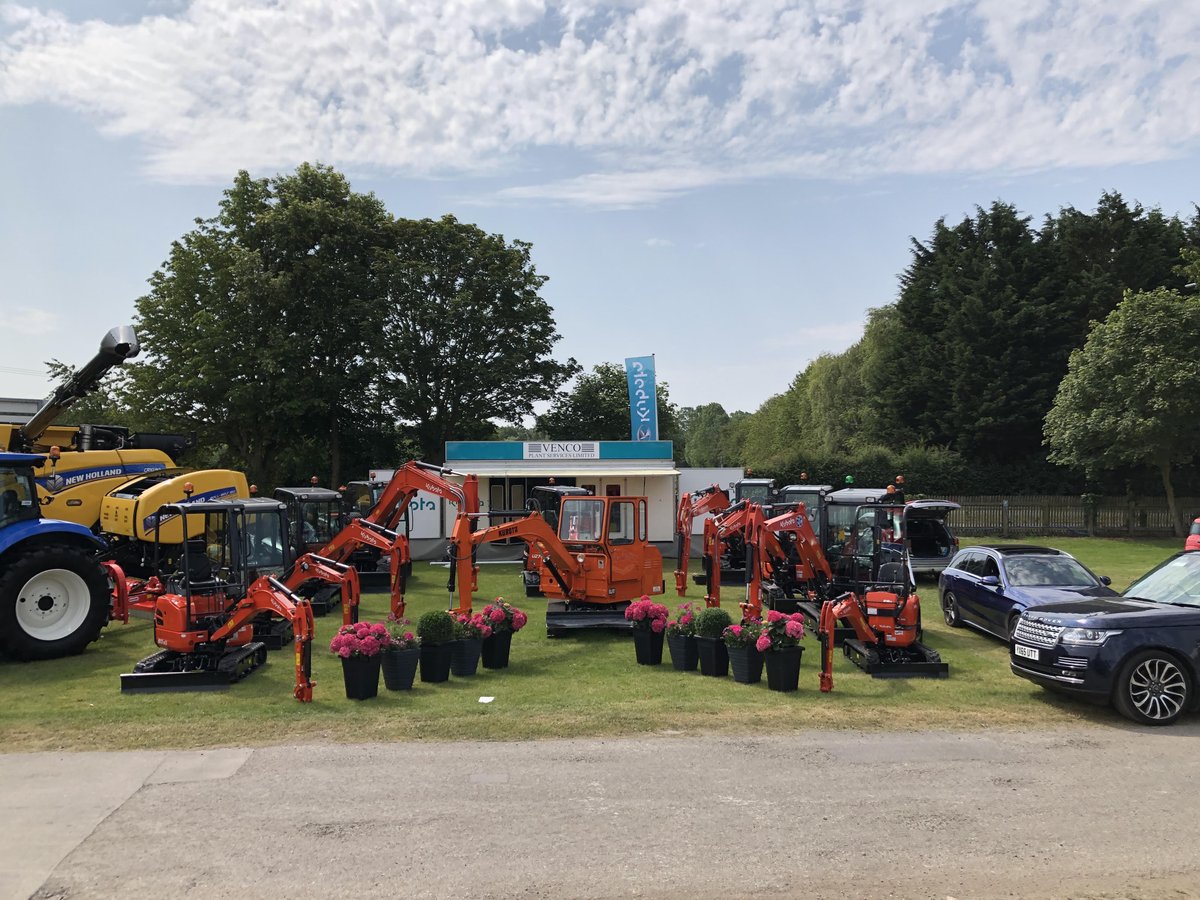 KubotaUK's tweet photo. The Kubota team at Venco are looking forward to seeing you at the @DriffieldShow today! https://t.co/TccAr1eYPz